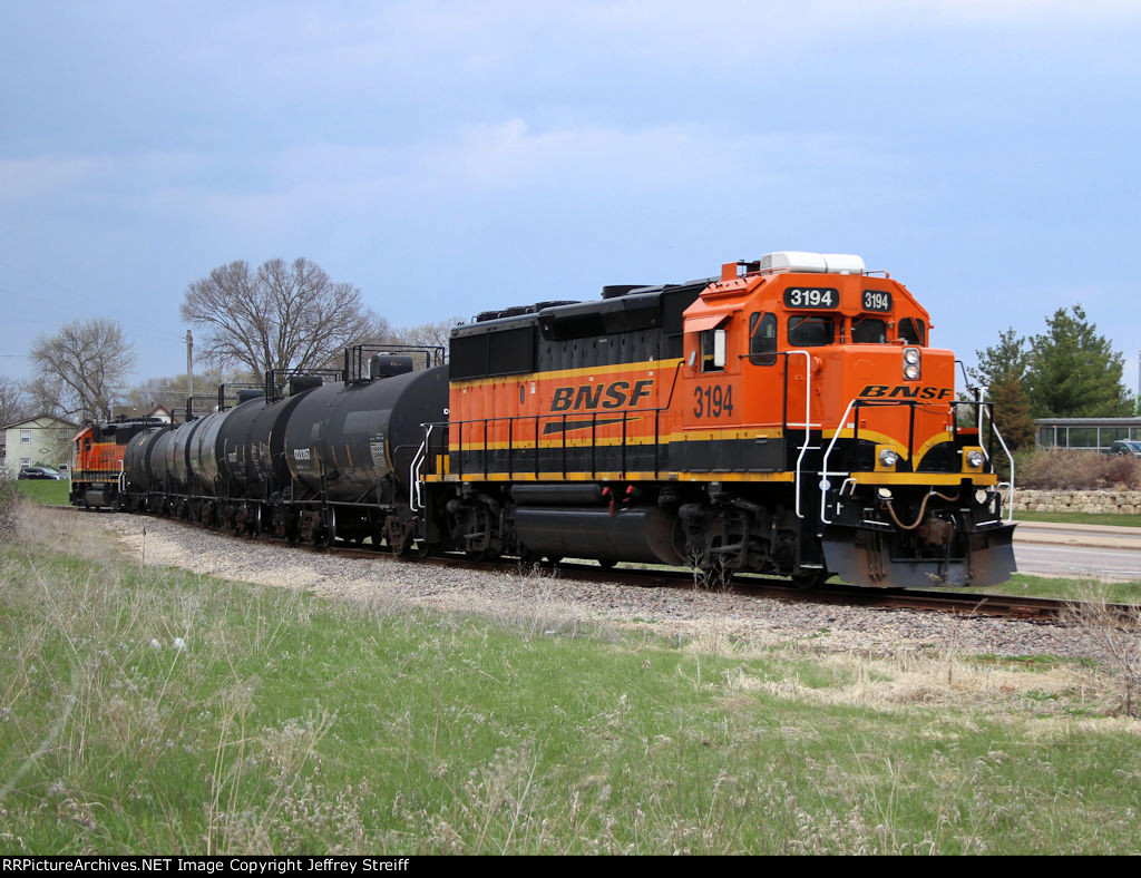 BNSF 3194